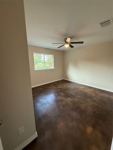 1710 E Avenue J, Lampasas, TX 76550