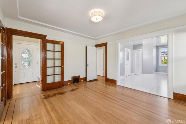 38 Paulding Street, San Francisco, CA 94112