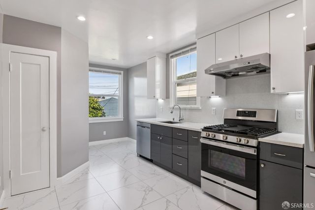 38 Paulding Street, San Francisco, CA 94112