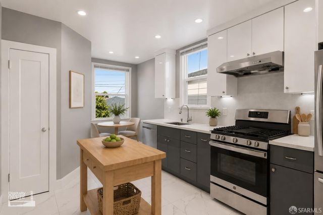 38 Paulding Street, San Francisco, CA 94112