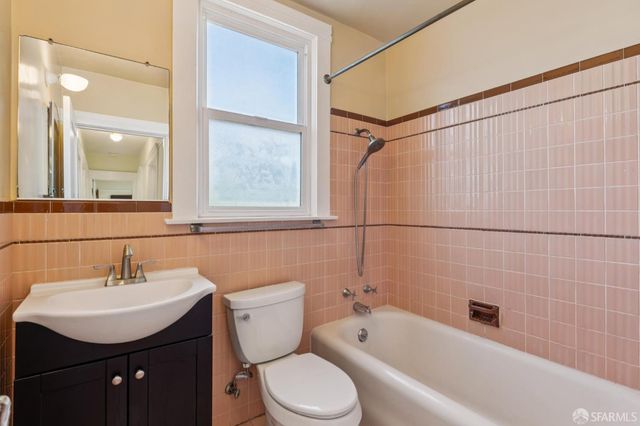 38 Paulding Street, San Francisco, CA 94112