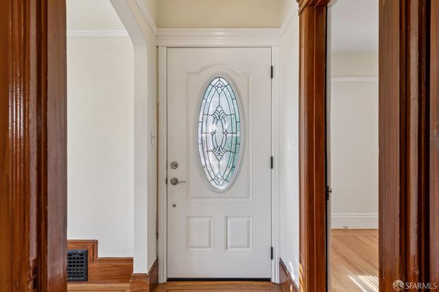 38 Paulding Street, San Francisco, CA 94112