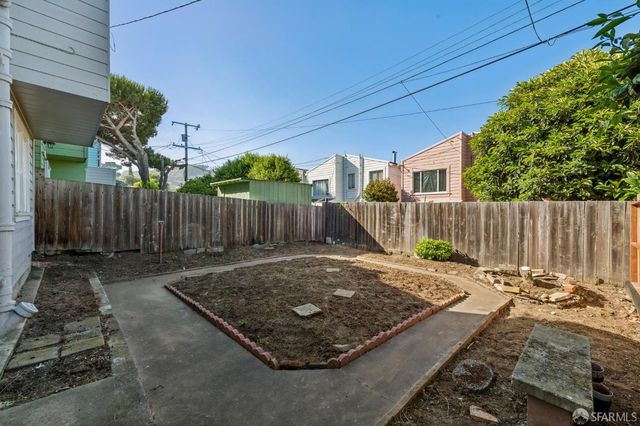 38 Paulding Street, San Francisco, CA 94112