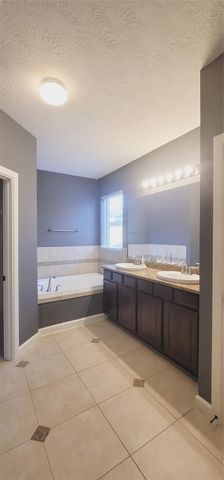 12638 Ember Village Lane, Tomball, TX 77377