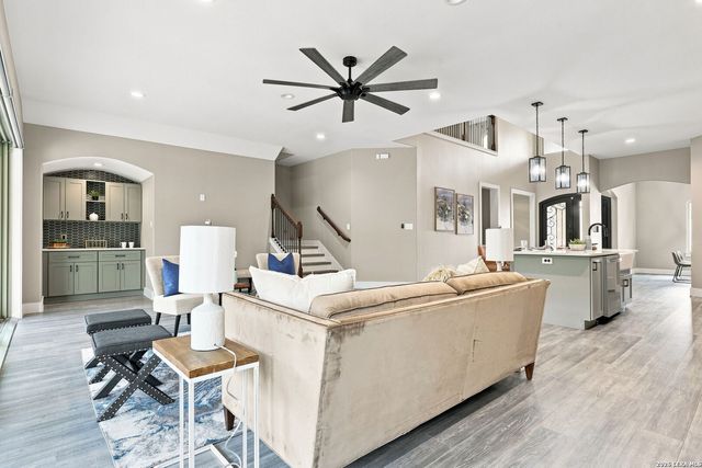 8511 Camp Verde Rio, San Antonio, TX 78255
