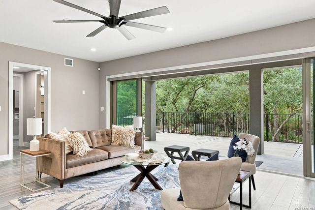 8511 Camp Verde Rio, San Antonio, TX 78255