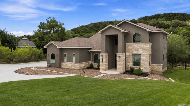 8511 Camp Verde Rio, San Antonio, TX 78255