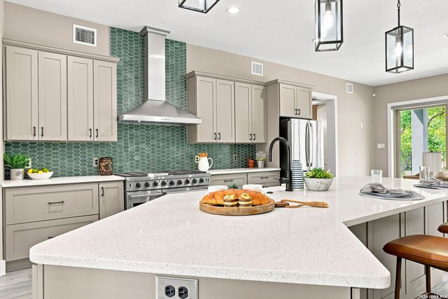 8511 Camp Verde Rio, San Antonio, TX 78255