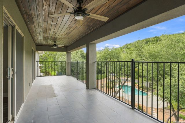 8511 Camp Verde Rio, San Antonio, TX 78255