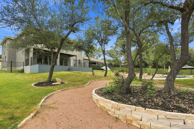 8511 Camp Verde Rio, San Antonio, TX 78255