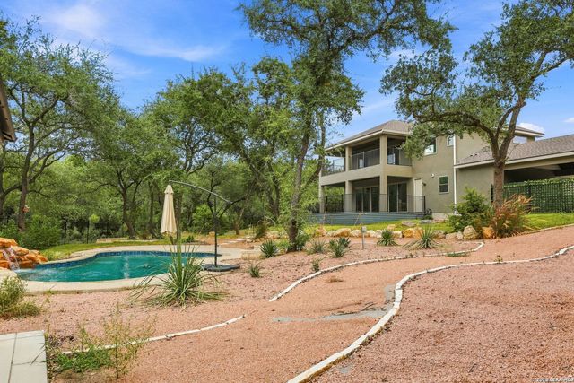 8511 Camp Verde Rio, San Antonio, TX 78255
