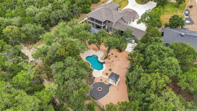 8511 Camp Verde Rio, San Antonio, TX 78255
