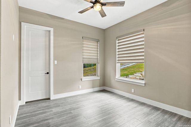 8511 Camp Verde Rio, San Antonio, TX 78255