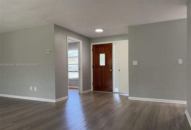 3696 Dogwood Avenue, Palm Beach Gardens, FL 33410