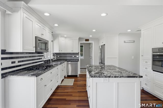 21 Marshalls Meadows, Wethersfield, CT 06109