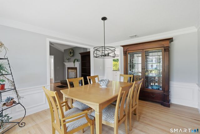 21 Marshalls Meadows, Wethersfield, CT 06109