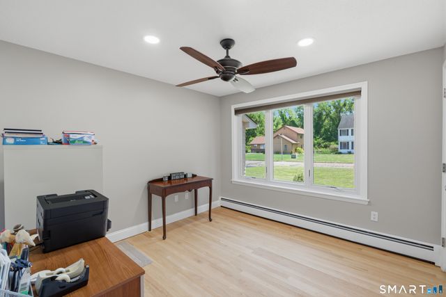 21 Marshalls Meadows, Wethersfield, CT 06109