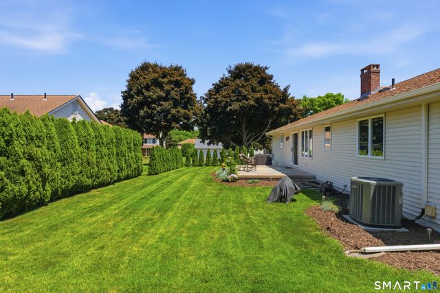 21 Marshalls Meadows, Wethersfield, CT 06109