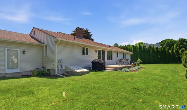 21 Marshalls Meadows, Wethersfield, CT 06109