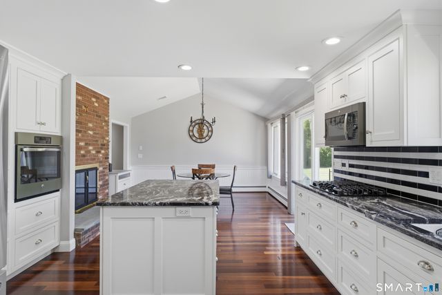 21 Marshalls Meadows, Wethersfield, CT 06109