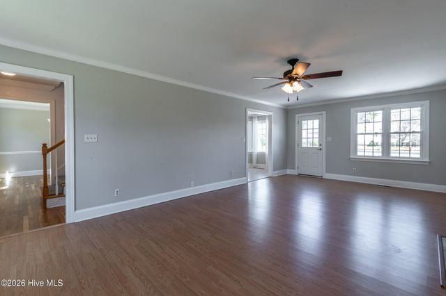 2403 Harness Court, Greenville, NC 27858