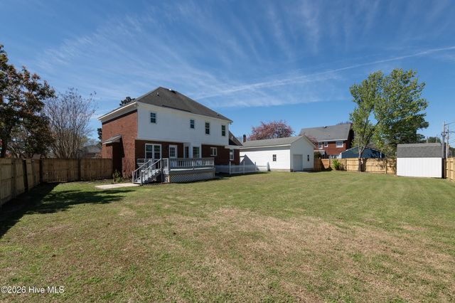 2403 Harness Court, Greenville, NC 27858