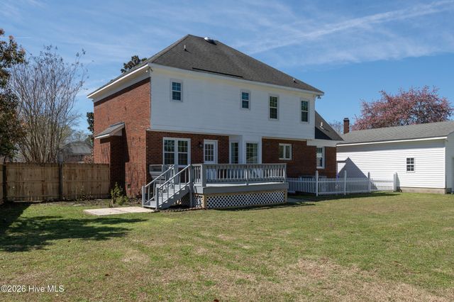 2403 Harness Court, Greenville, NC 27858