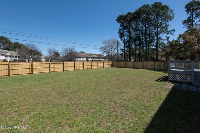 2403 Harness Court, Greenville, NC 27858