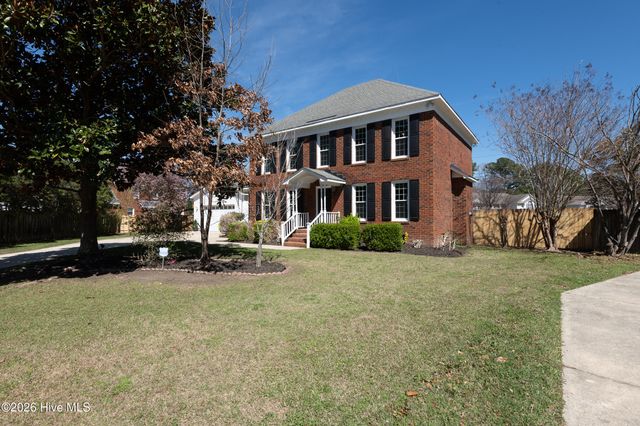 2403 Harness Court, Greenville, NC 27858