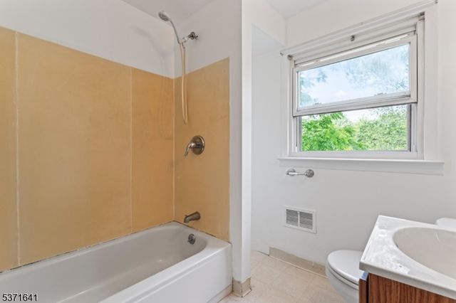 195 Newark Pompton Tpke, Wayne Twp., NJ 07470