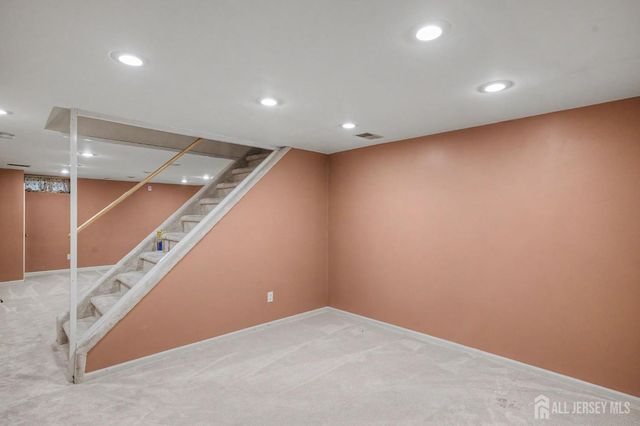 1901 Deerfield Drive, Edison, NJ 08820