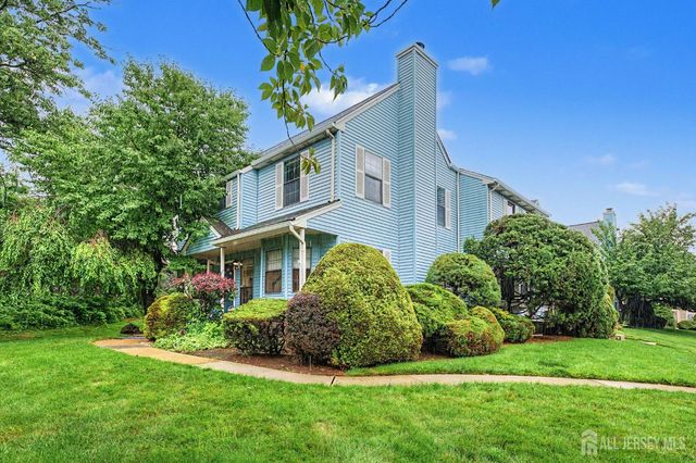 1901 Deerfield Drive, Edison, NJ 08820