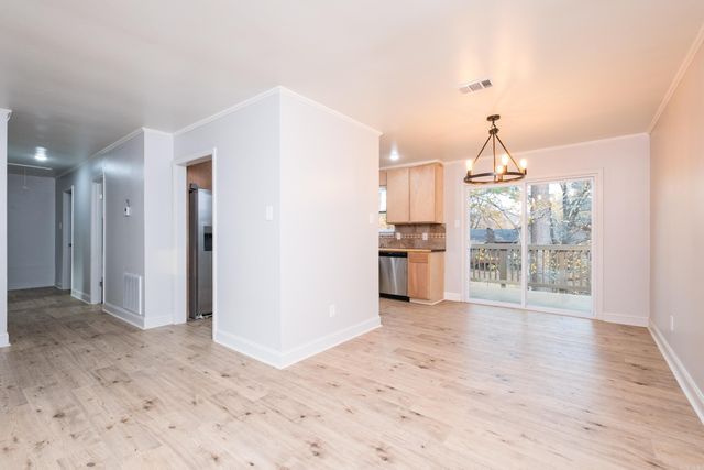 11005 King Arthurs Drive, Little Rock, AR 72209