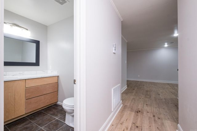 11005 King Arthurs Drive, Little Rock, AR 72209