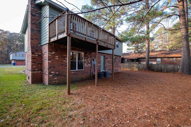 11005 King Arthurs Drive, Little Rock, AR 72209