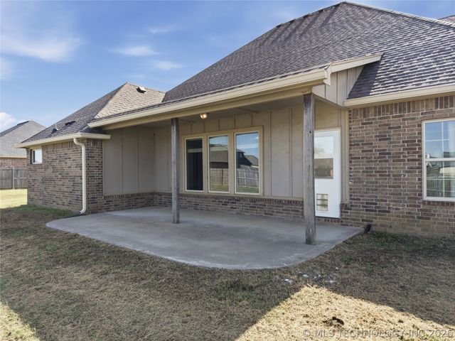 4011 E 127th Street North, Skiatook, OK 74070