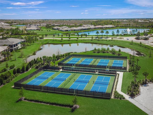 7108 CALLANDER COVE, Lakewood Ranch, FL 34202
