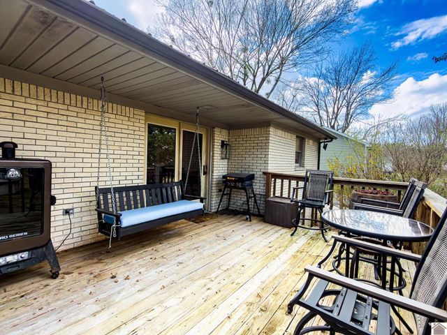 1717 N Friendship Road, Paducah, KY 42001