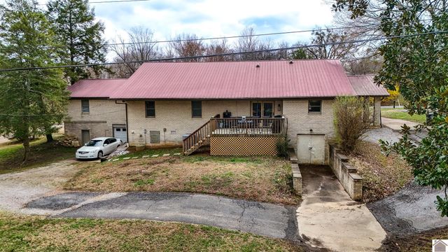 1717 N Friendship Road, Paducah, KY 42001