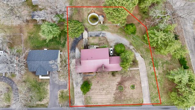 1717 N Friendship Road, Paducah, KY 42001