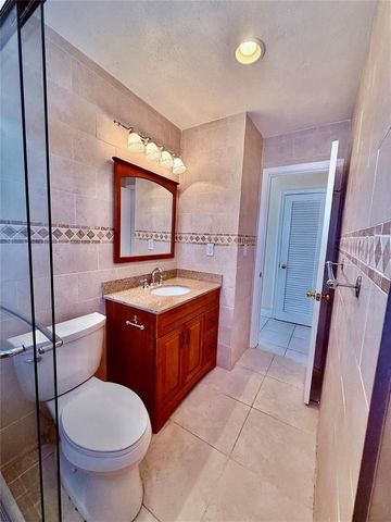 4605 NW 49th Street, Tamarac, FL 33319