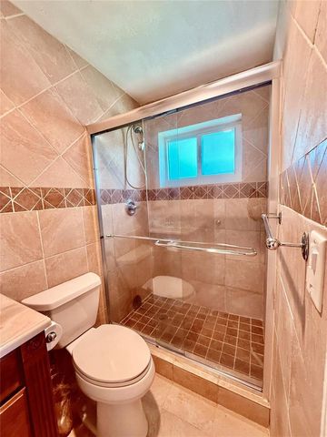 4605 NW 49th Street, Tamarac, FL 33319