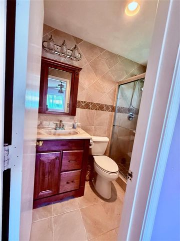 4605 NW 49th Street, Tamarac, FL 33319