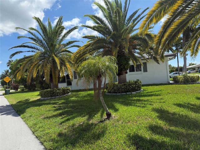 4605 NW 49th Street, Tamarac, FL 33319