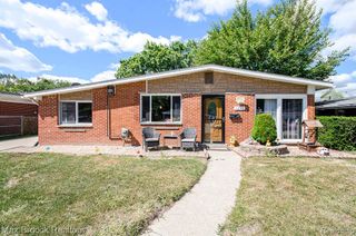 1219 Moulin Avenue, Madison Heights, MI 48071