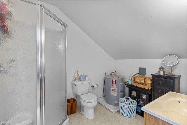 118 Rigby LN, Diggs, VA 23045