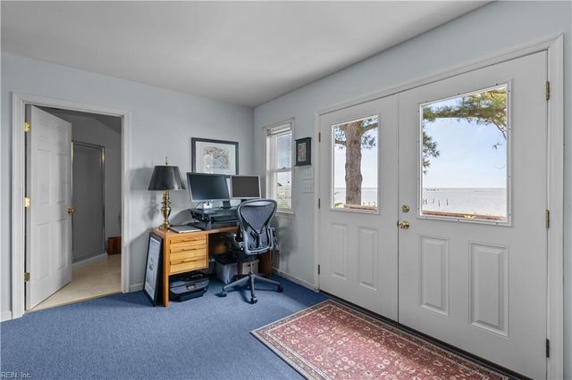 118 Rigby LN, Diggs, VA 23045