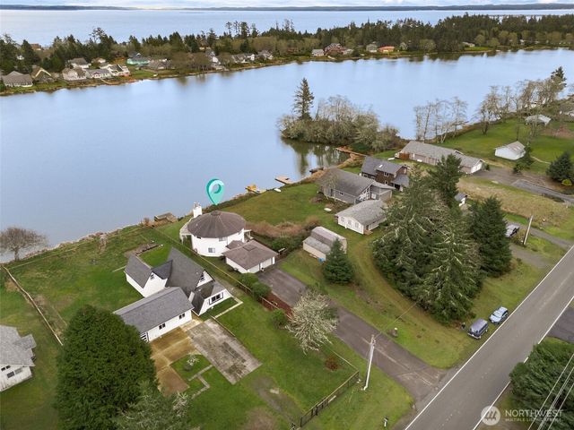 674 Mt Olympus Avenue SE, Ocean Shores, WA 98569
