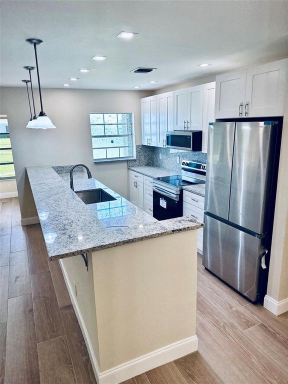 14676 Canalview Drive C, Delray Beach, FL 33484