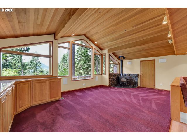 85368 RIDGETOP Dr, Eugene, OR 97405